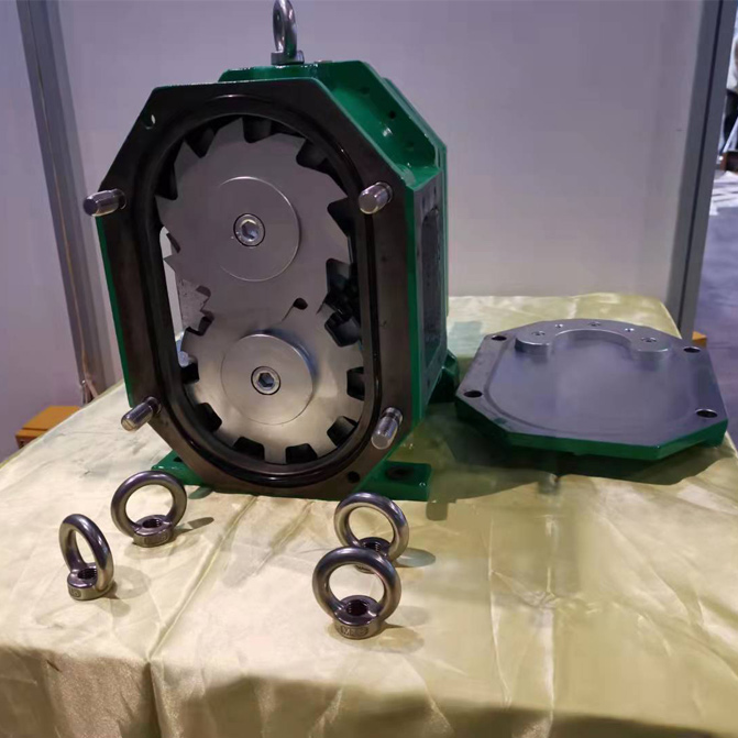 雙軸剪切機(jī)實(shí)物圖(下圖) 雙軸剪切機(jī)實(shí)物圖(下圖)